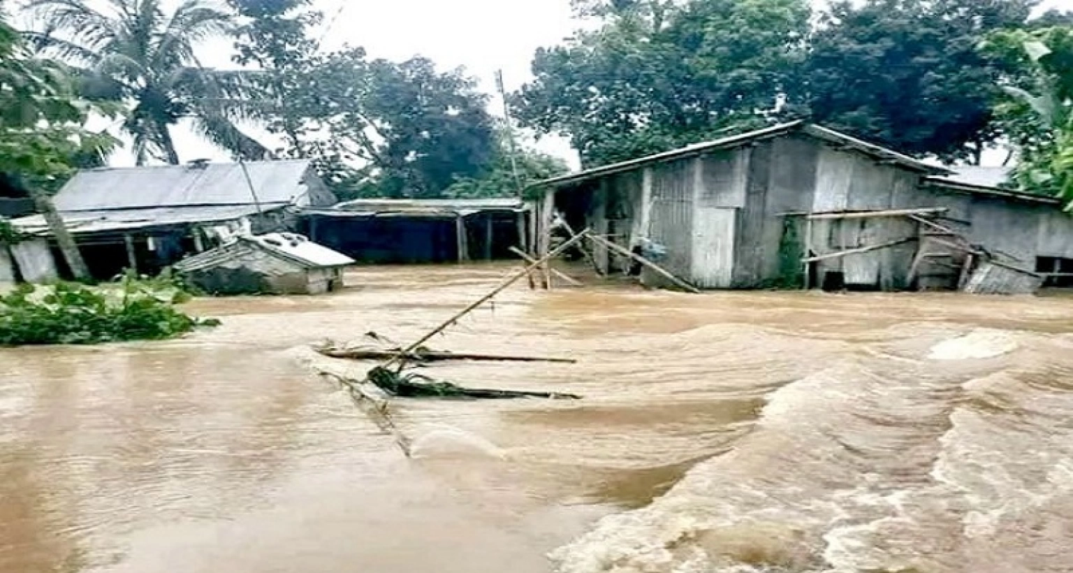 ৭৫টি পয়েন্টে বাড়ছে পানি,৭২ ঘণ্টার মধ্যে আকস্মিক বন্যার শঙ্কা