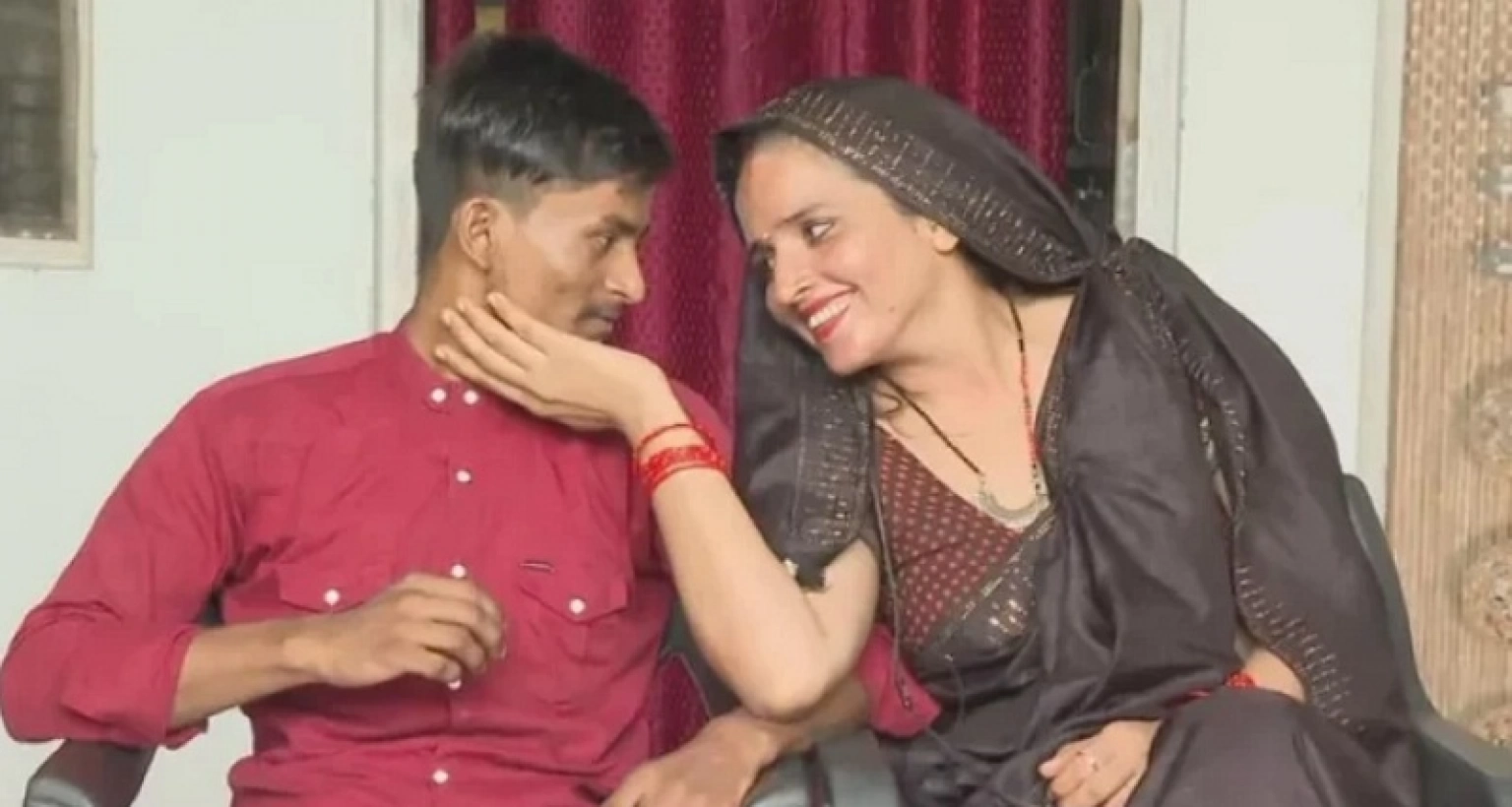 ভারতের সংসদ নির্বাচনে লড়বেন পাকিস্তানের সীমা হায়দার