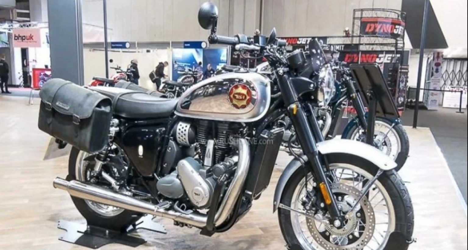 বাজার দখলে আসছে মাহিন্দ্রা BSA Gold Star 650