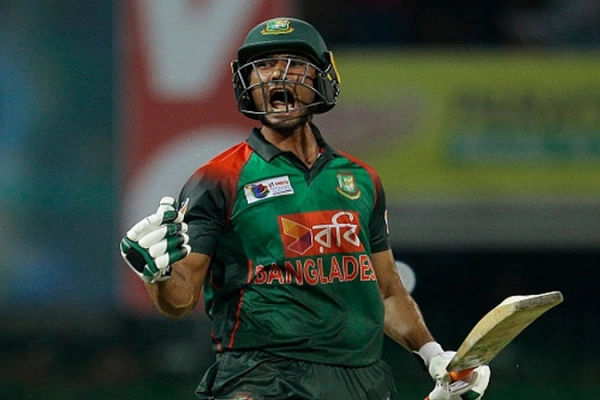 মাইলফলক ছুঁয়ে ফেললেন মাহমুদউল্লাহ