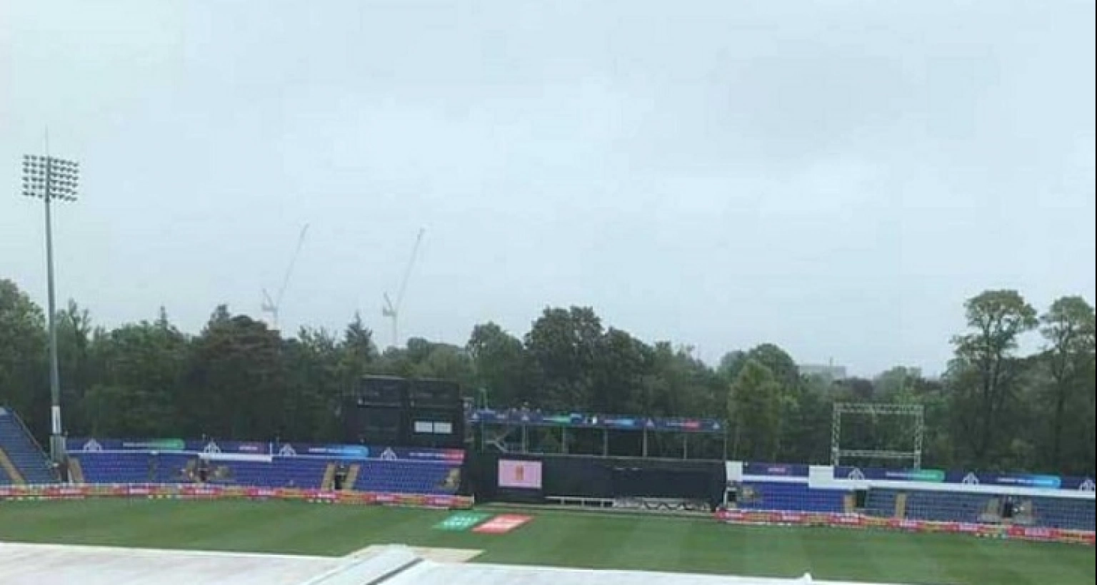 দুঃসংবাদ বাংলাদেশ-ইংল্যান্ড ম্যাচ নিয়ে, খেলা বন্ধ