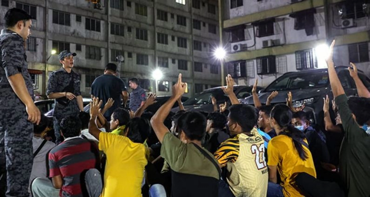 এবার অবৈধ অভিবাসীদের ‘বিশেষ সুযোগ’ মালয়েশিয়ায়!
