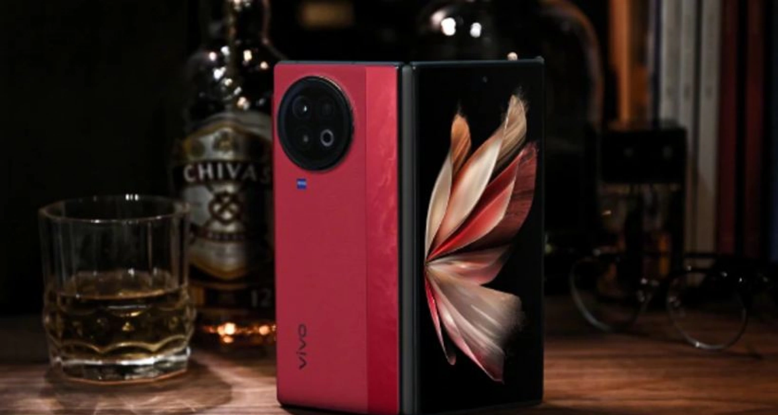 এবার বাজার দখলে Vivo X Fold 3 এবং Vivo X Fold 3 Pro