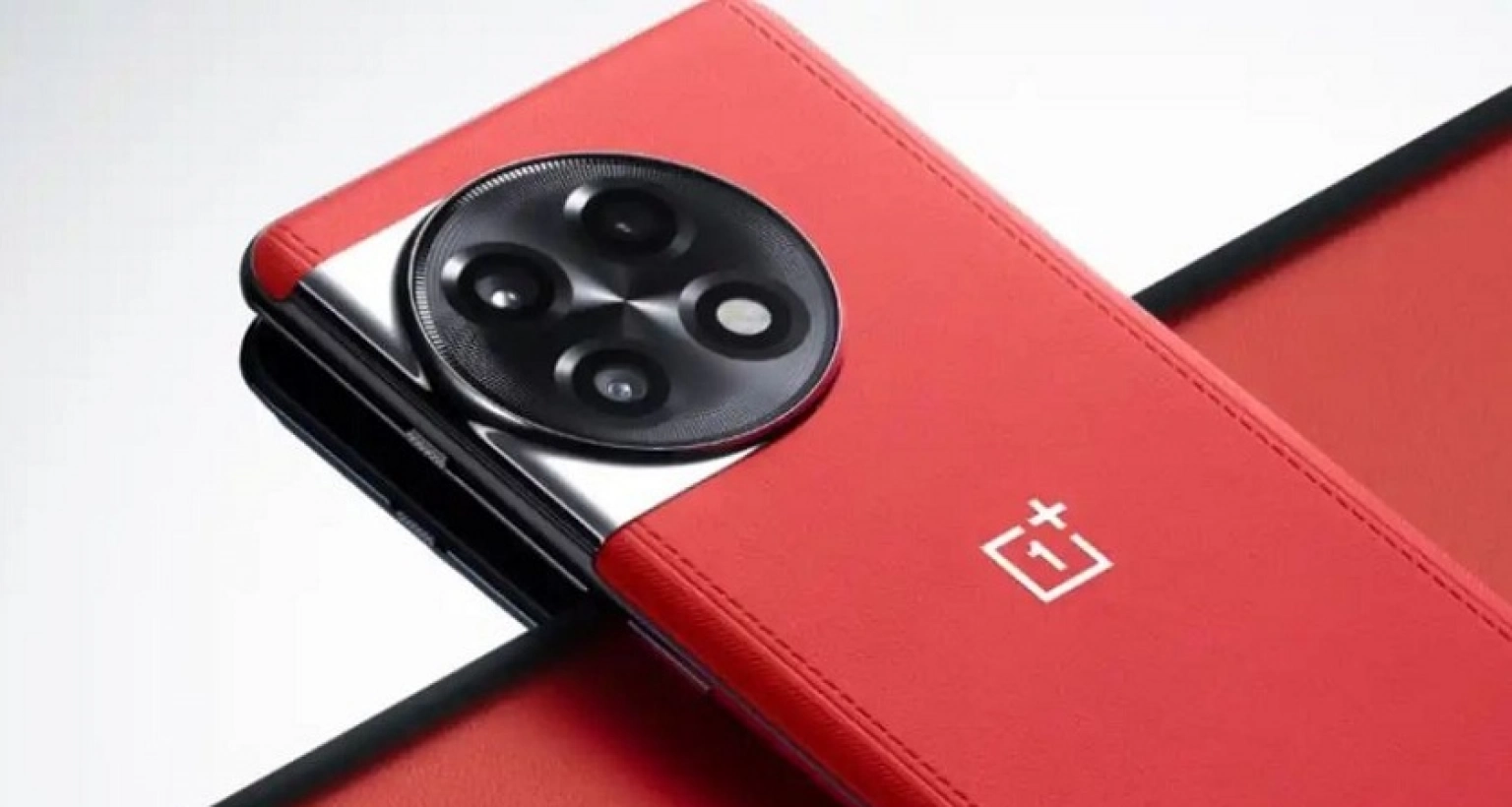 এক লাফে দাম যত কমলো OnePlus 11R Solar Red Edition এর