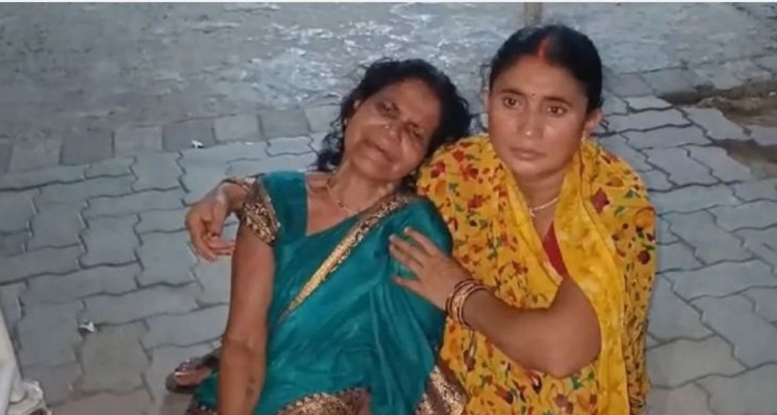 ব্যাপক তাপপ্রবাহে মাত্র ২ ঘণ্টায় ১৬ জনের মৃত্যু