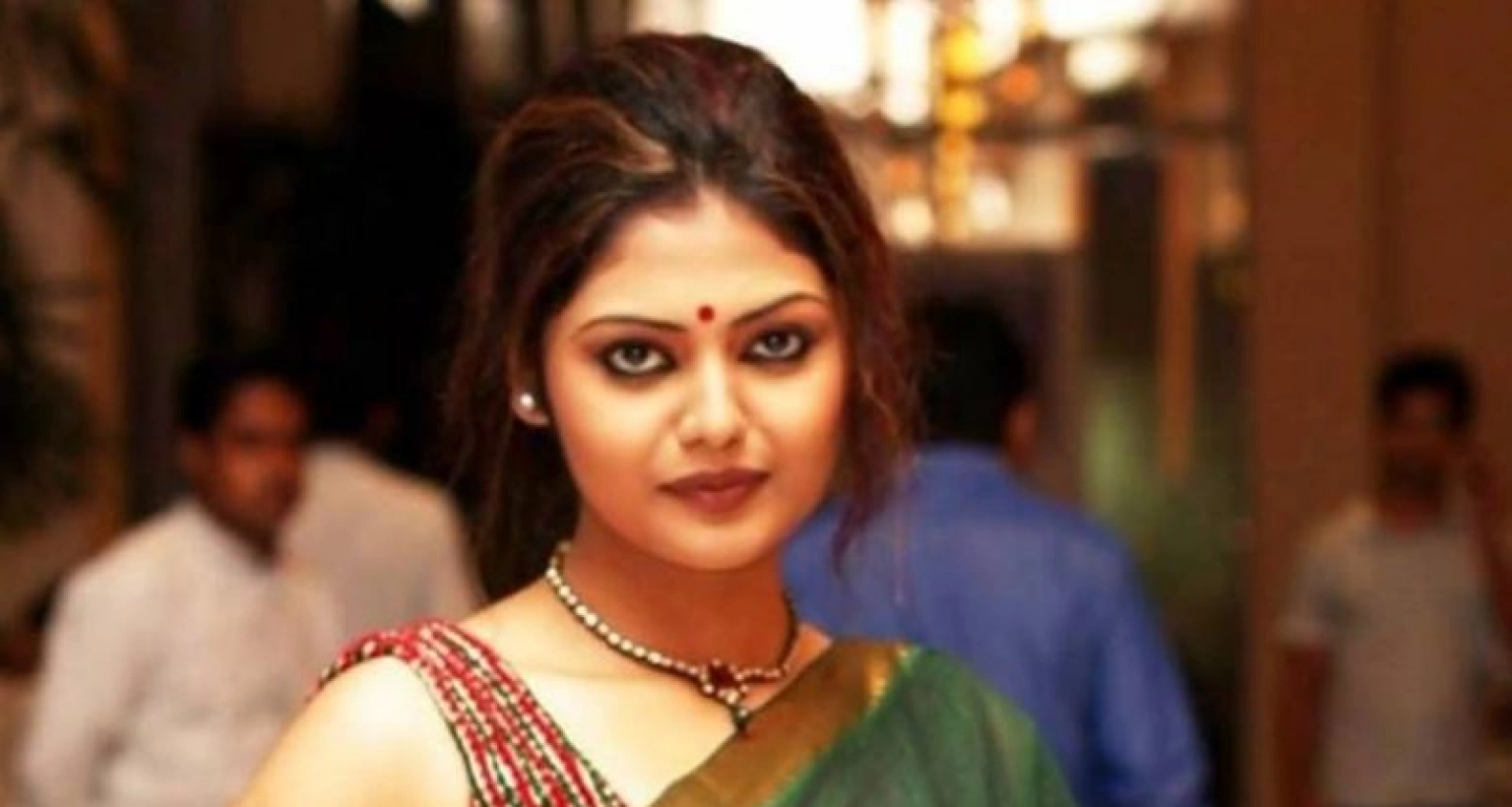 গুরুত্বপূর্ণ আসনে বিজেপির প্রার্থীকে বিপুল ভোটে হারালেন অভিনেত্রী সায়নী