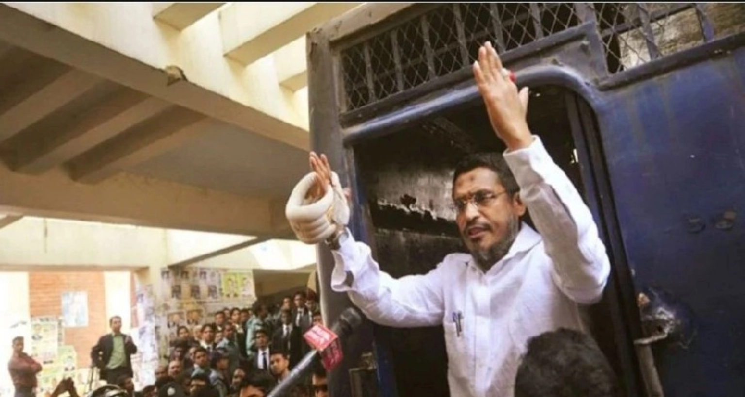 জামিন পেলেন সাবেক স্বরাষ্ট্র প্রতিমন্ত্রী লুৎফুজ্জামান বাবর
