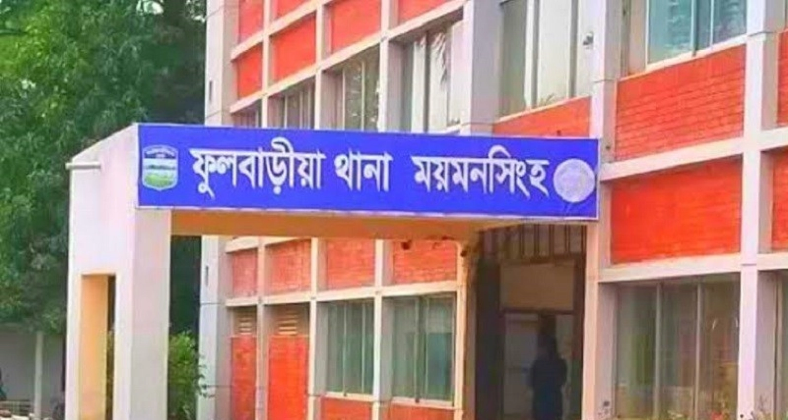 মাকে তালাক দেওয়ায় বাবাকে একি করল ছেলে!