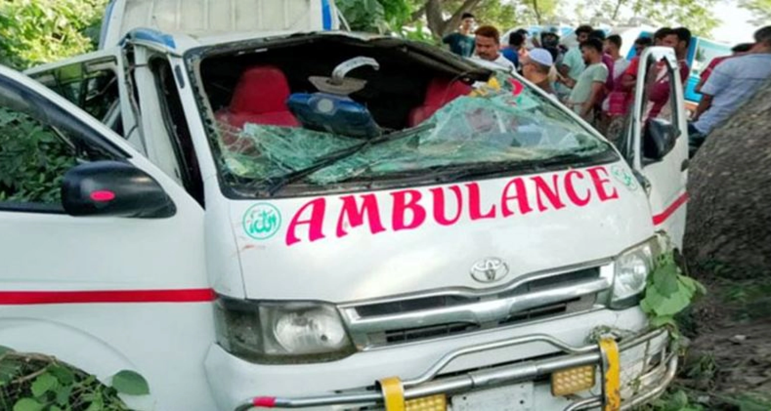 স্ত্রীর মরদেহ নিয়ে বাড়ি ফেরার পথে দুর্ঘটনায় স্বামীরও মৃত্যু!