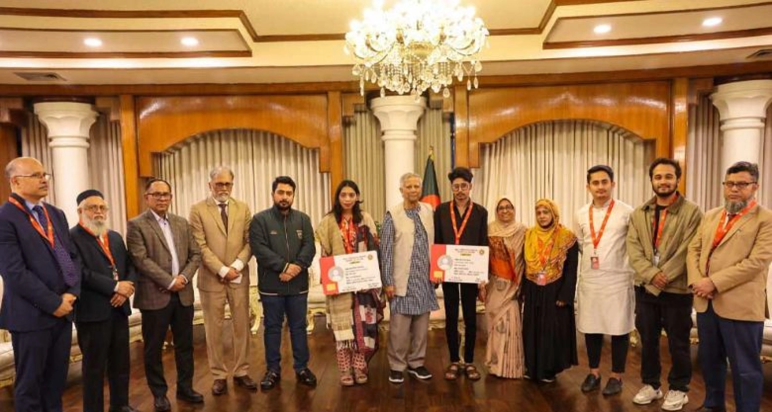 এবার জুলাই গণ-অভ্যুত্থানের আহতদের জন্য হেলথ কার্ড বিতরণ কার্যক্রমের উদ্বোধন