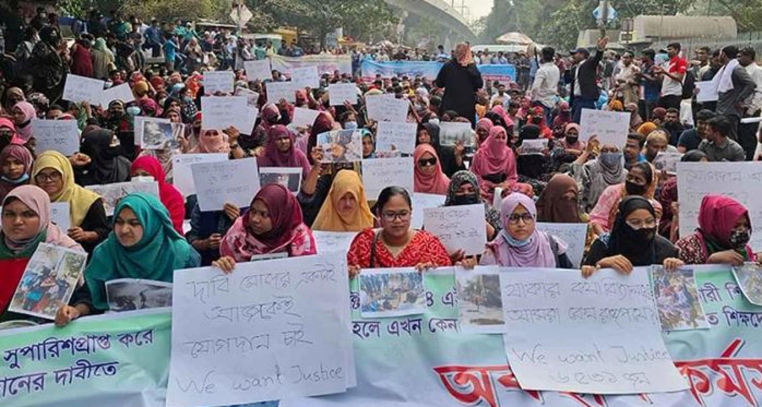 এবার বৈঠক থেকে বেরিয়ে যে ঘোষণা প্রাথমিক বিদ্যালয়ের সহকারী শিক্ষকদের