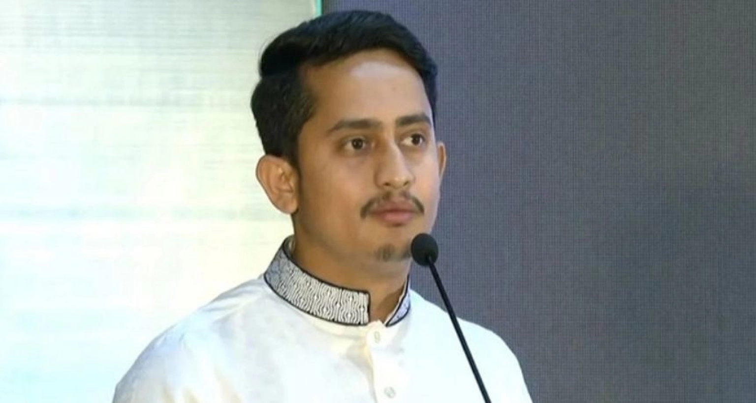 আওয়ামী লীগ একটি সন্ত্রাসী সংগঠন: সারজিস আলম