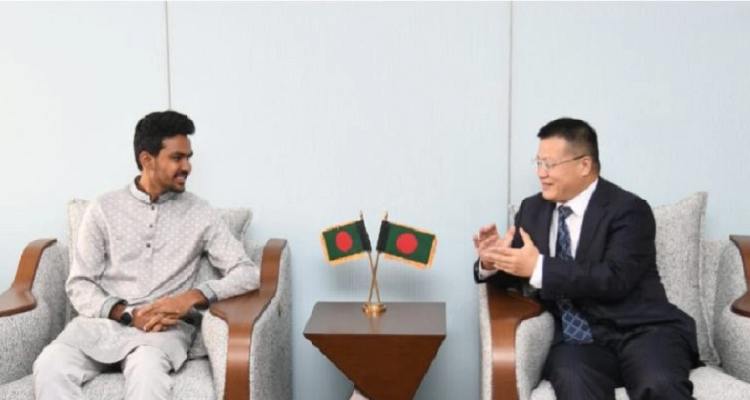  বাংলাদেশের সব সিটি করপোরেশন এলাকায় বর্জ্য থেকে বিদ্যুৎ উৎপাদনে আগ্রহী চীন