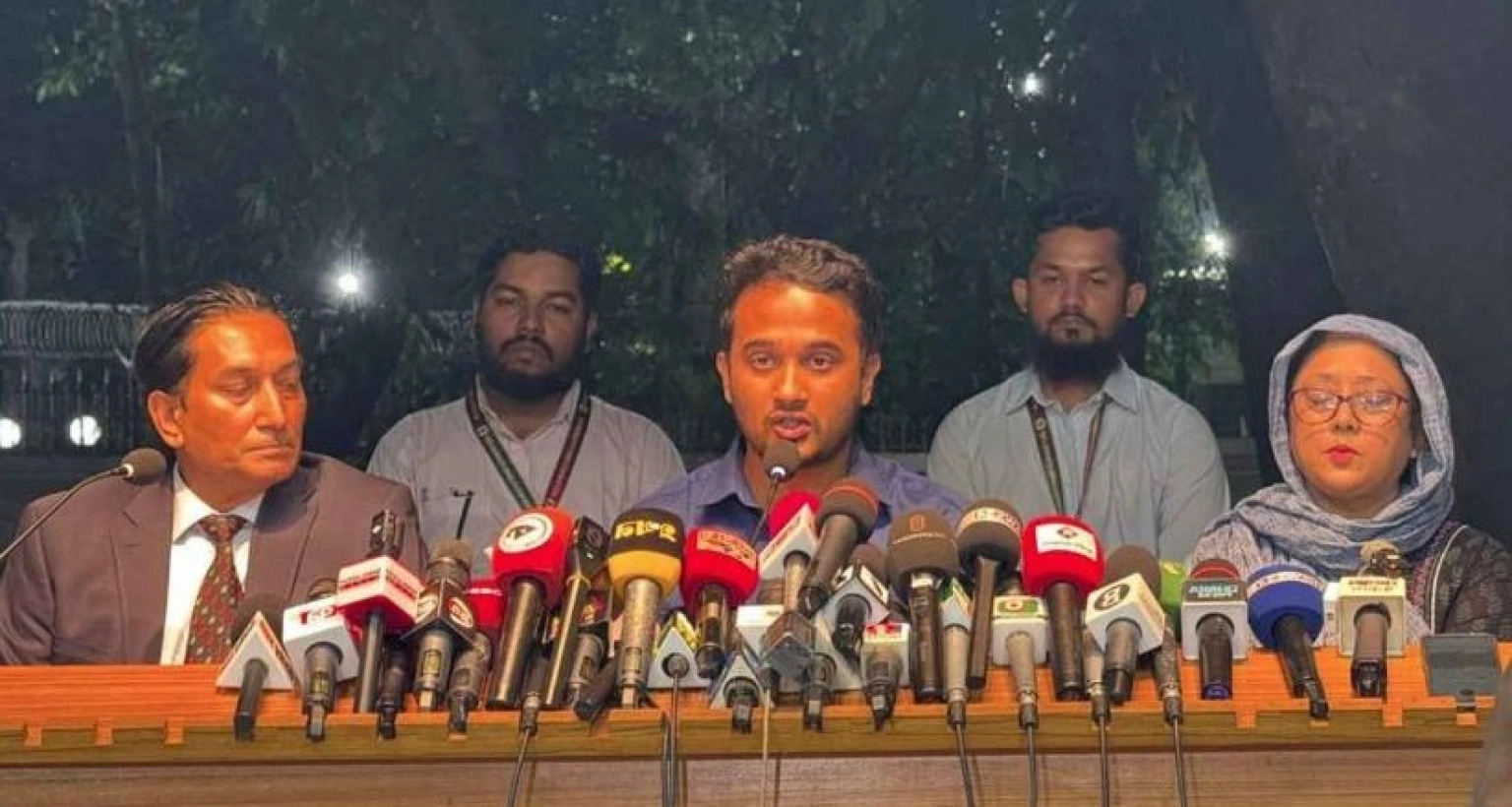 জুলাই শহীদ স্মৃতি ফাউন্ডেশন থেকে স্নিগ্ধর পদত্যাগ