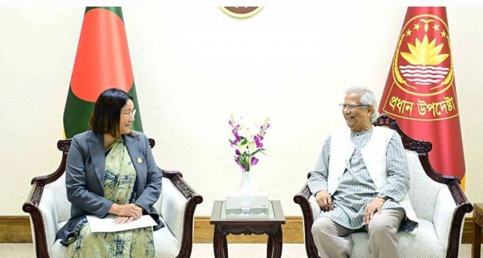 আমাদের আসন্ন এক হাজার শয্যার হাসপাতাল নেপাল ও ভুটানের রোগীদের জন্য উন্মুক্ত করে দেওয়া হবে: ড. ইউনূস