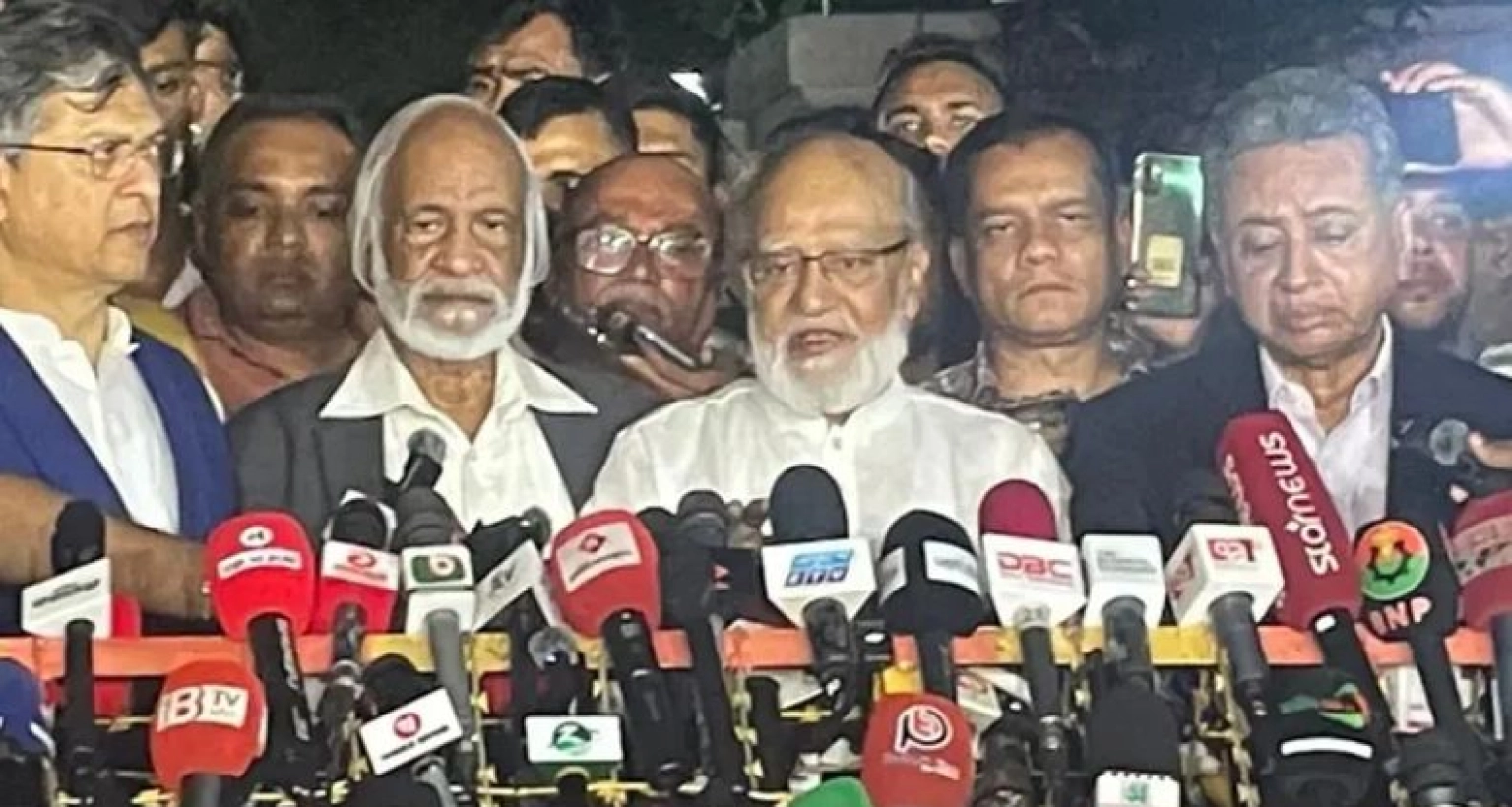৩ জনের পদত্যাগের বিষয়ে লিখিতভাবে জানিয়েছে বিএনপি