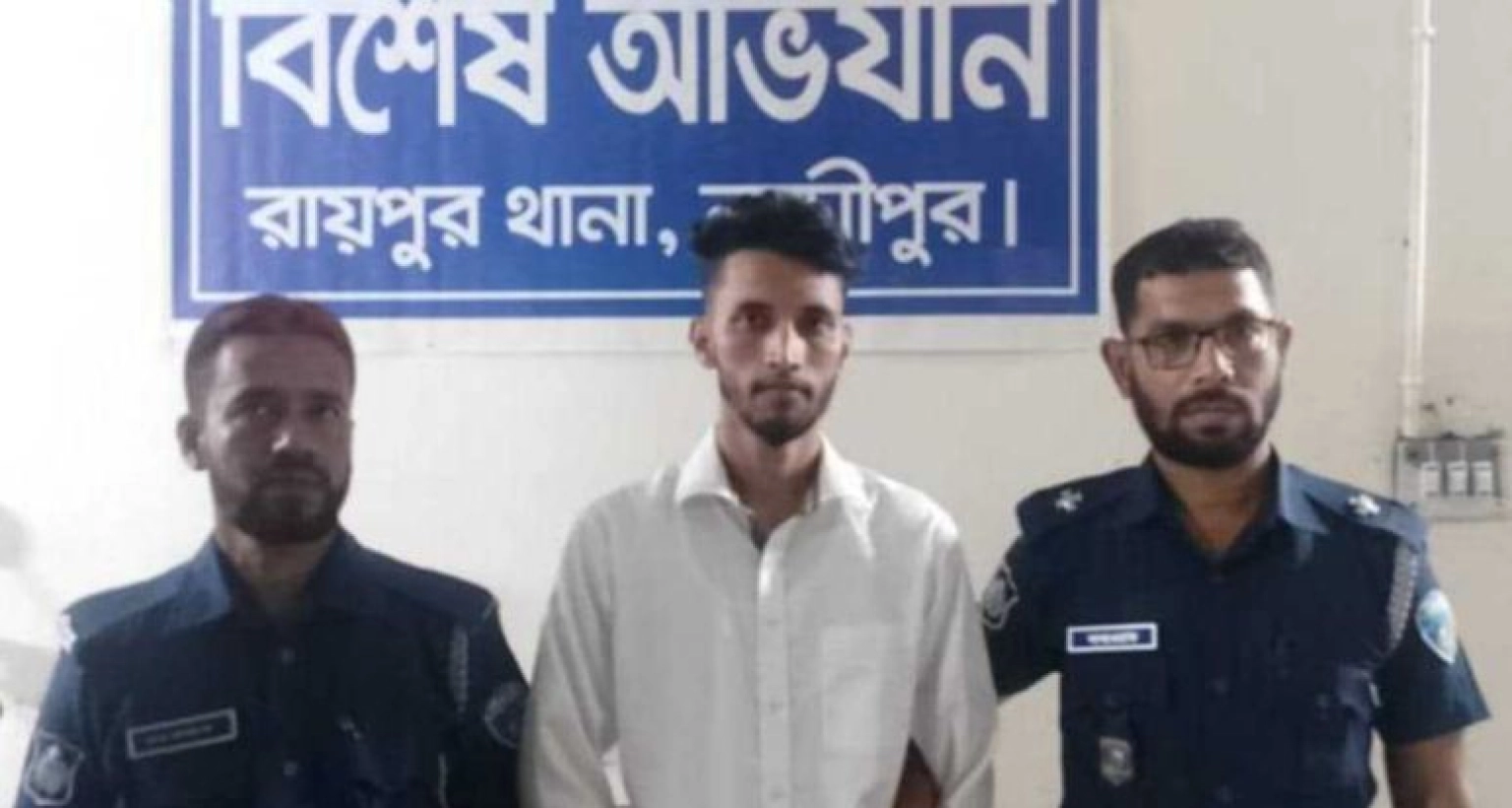 ছাত্রলীগ সভাপতি গ্রেফতার