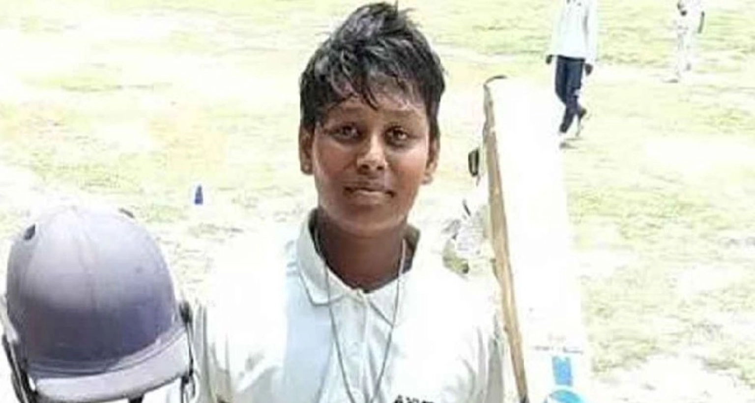 মাত্র ১৩ বছর বয়সে ৩২৭ রানের বিস্ময়, চমকে গেছে ক্রিকেট বিশ্ব