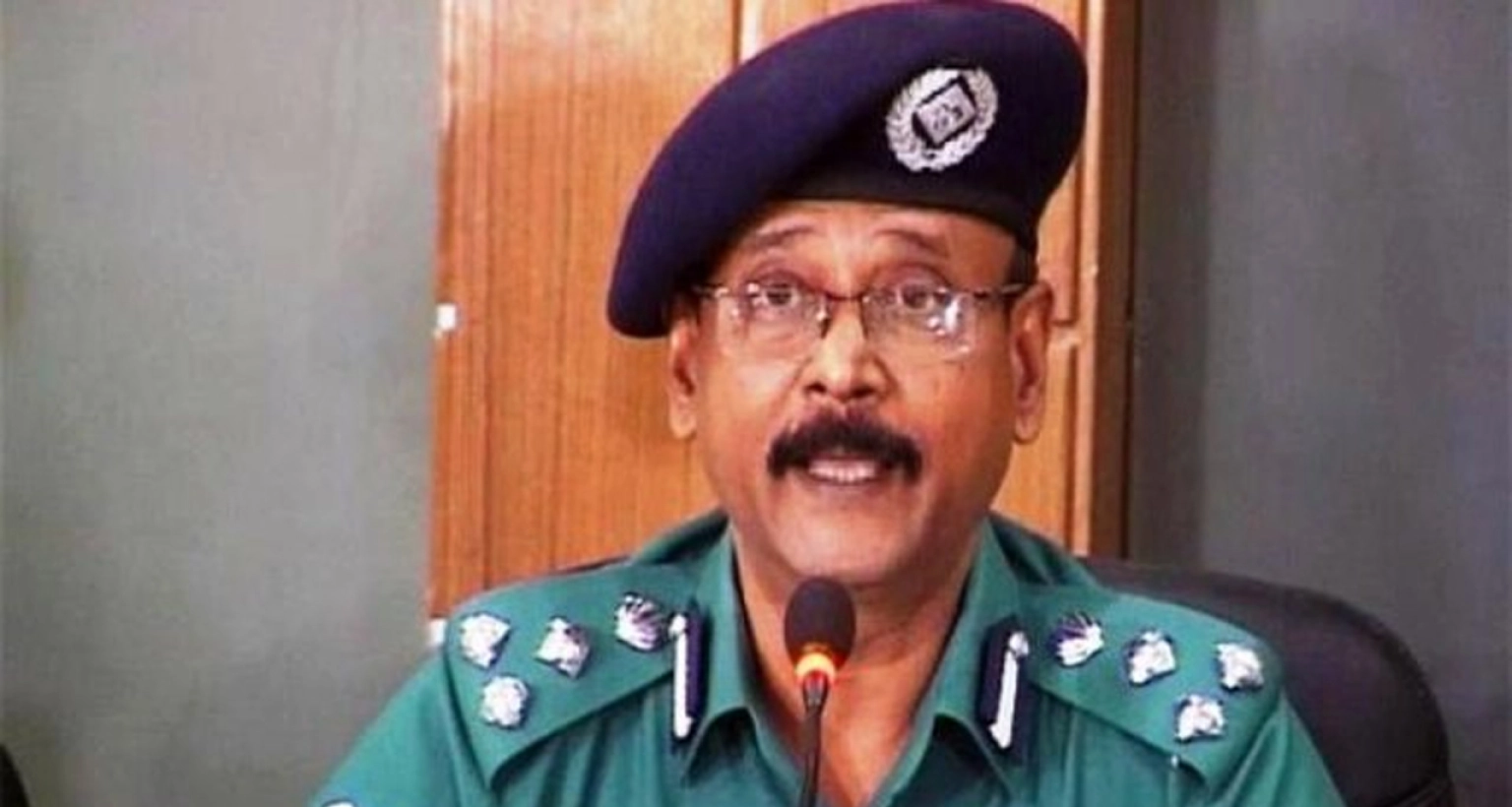 সাবেক অতিরিক্ত আইজিপি ইকবাল বাহার আটক