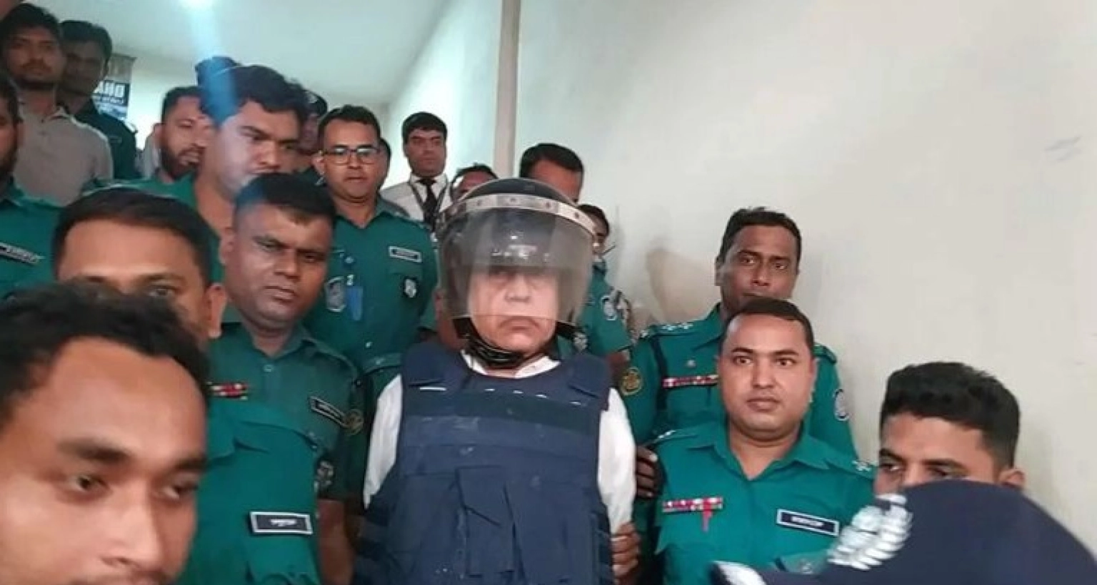 হাজার বছরেও নির্বাচন সুষ্ঠু হবে না, আদালতে সাবেক সিইসি হাবিবুল আউয়াল