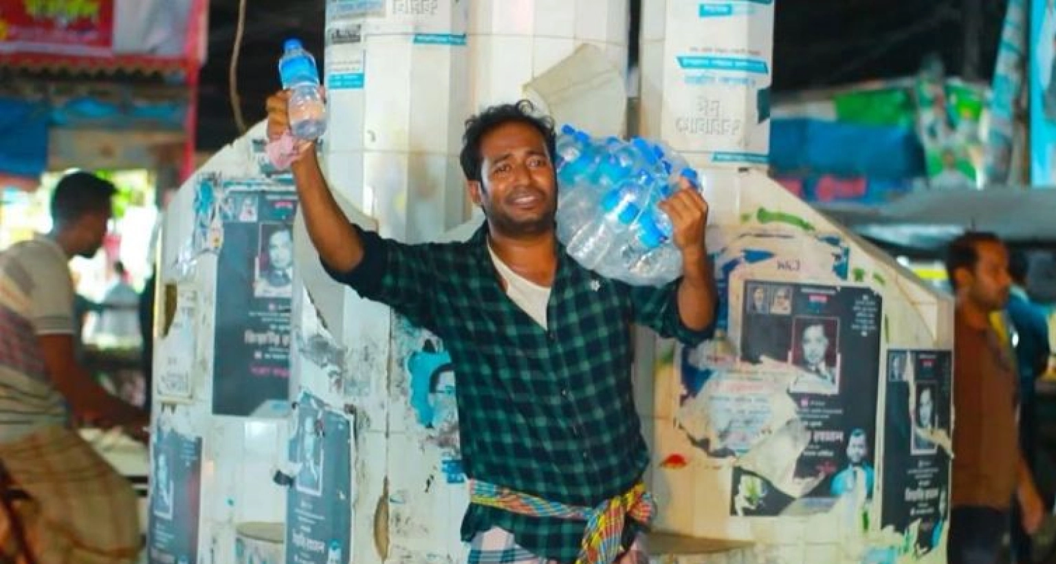  বুকফাটা আর্তনাদ এবং বাবার আকুতি অত্যন্ত হৃদয়বিদারক হওয়ায় মুহূর্তেই ভাইরাল