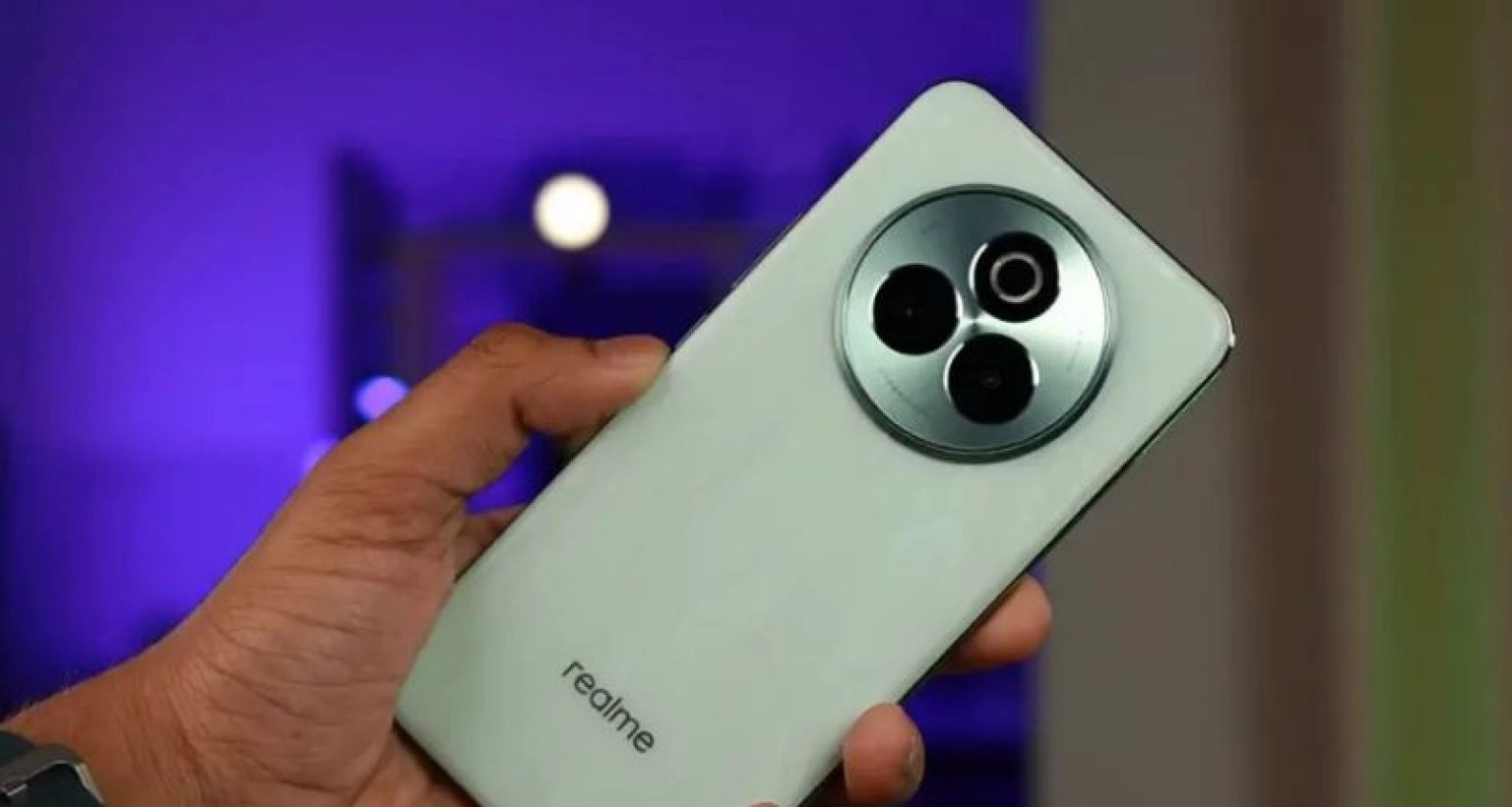 লঞ্চ হয়েছে Realme P3 Pro 5G, জানুন এর দাম, স্পেসিফিকেশন ও ফিচার