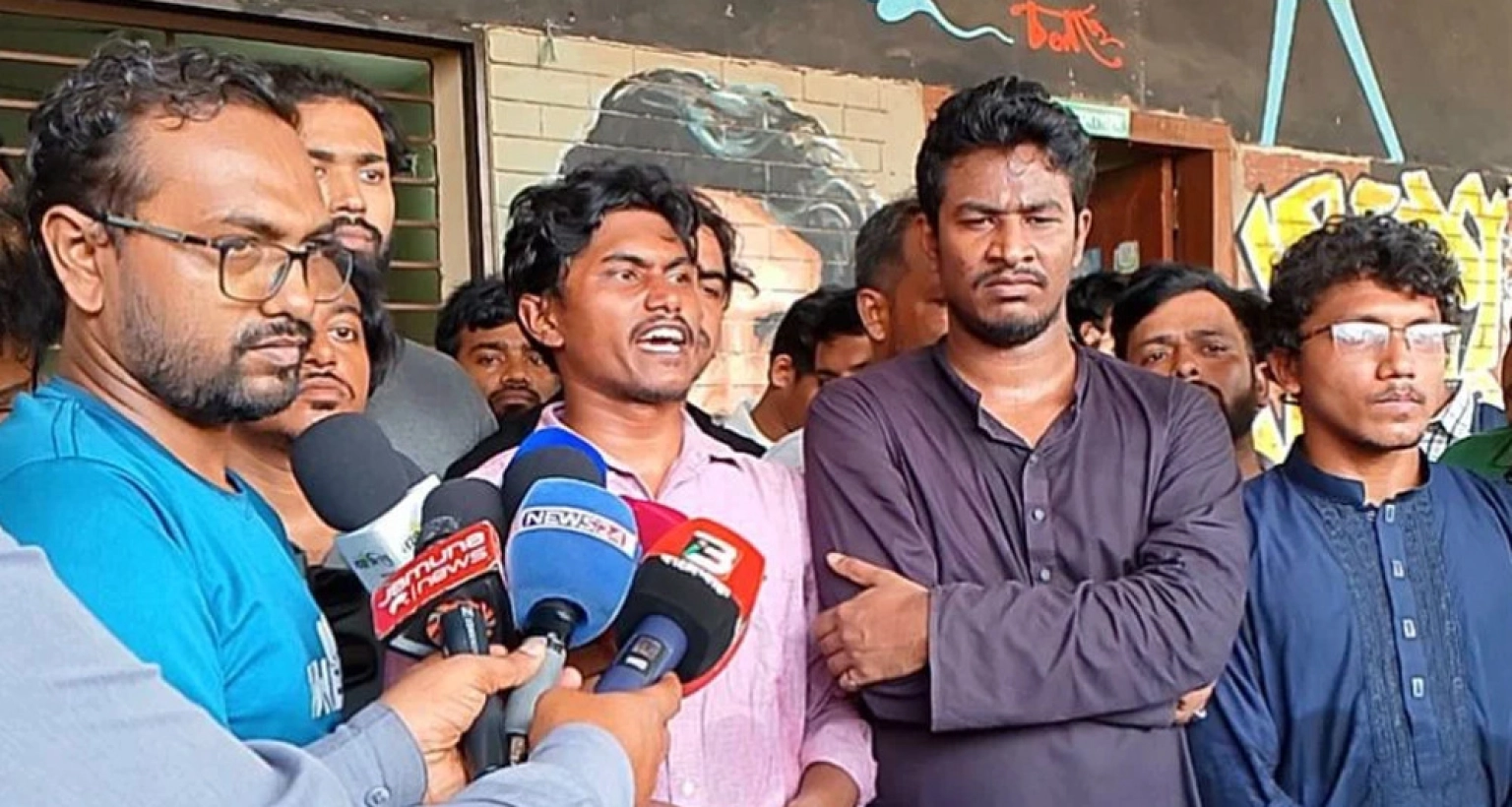 আওয়ামী লীগ আমলের সব ওসিকে বরখাস্তের দাবি