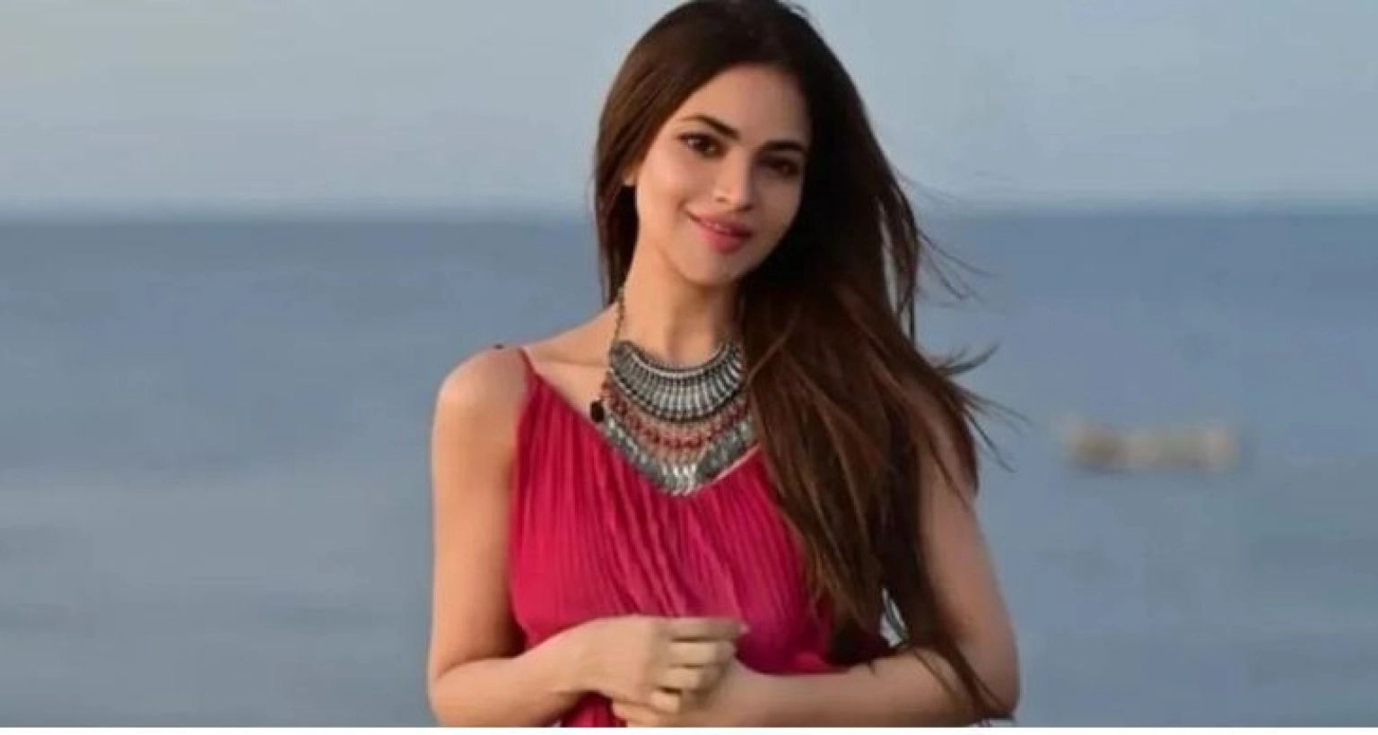 জনপ্রিয় মডেল ও অভিনেত্রীর মরদেহ উদ্ধার