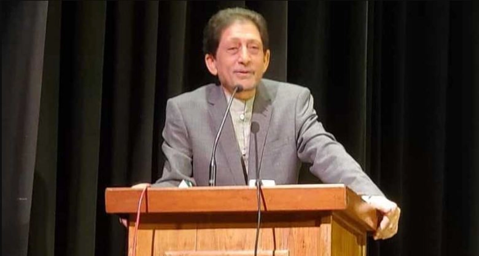 জনতা ব্যাংকের সাবেক চেয়ারম্যান অধ্যাপক আবুল বারকাত গ্রেপ্তার
