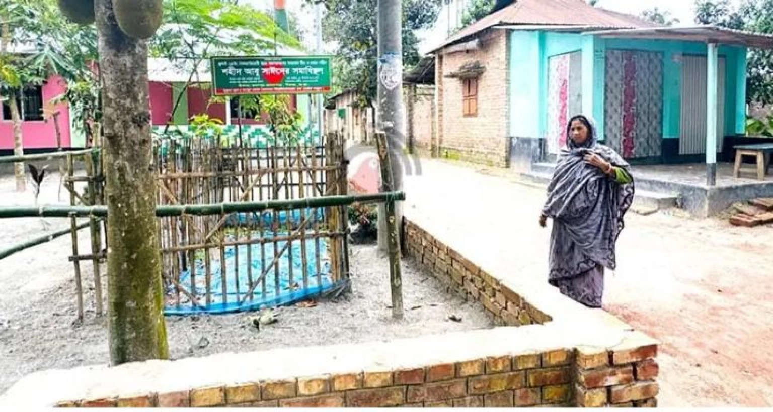 নতুন দেশের দিশা দিয়েছেন তিনি, কিন্তু মায়ের বুক তো খালি, শূন্য হাহাকার