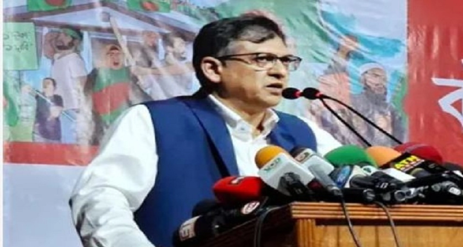 বাংলাদেশে কখনো আ.লীগের জায়গা হবে না: সালাহউদ্দিন আহমেদ