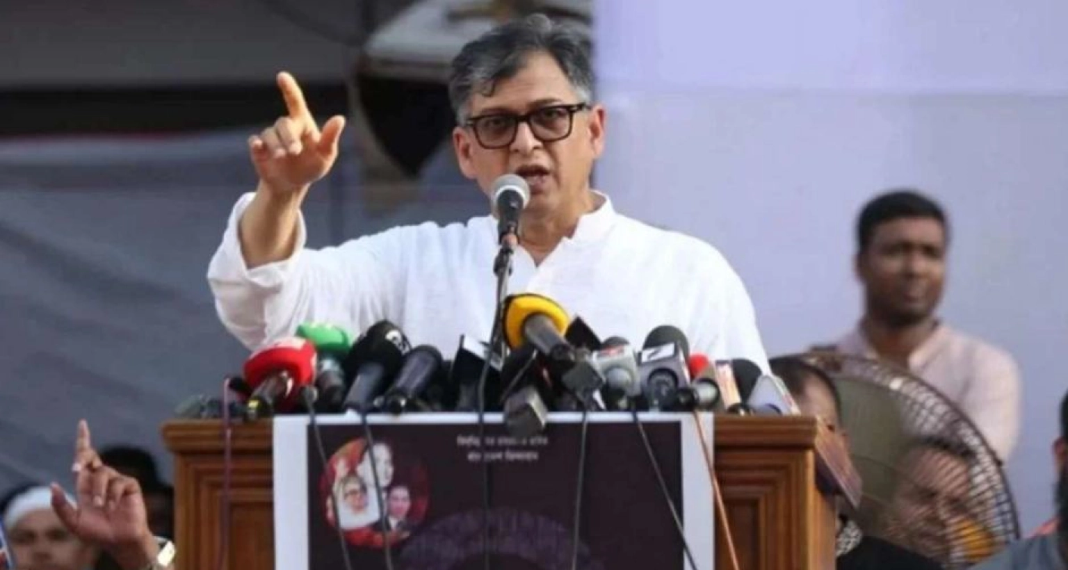 জামায়াতের সমাবেশে বিএনপিকে আমন্ত্রণ জানানো হয়নি: সালাহউদ্দিন আহমেদ