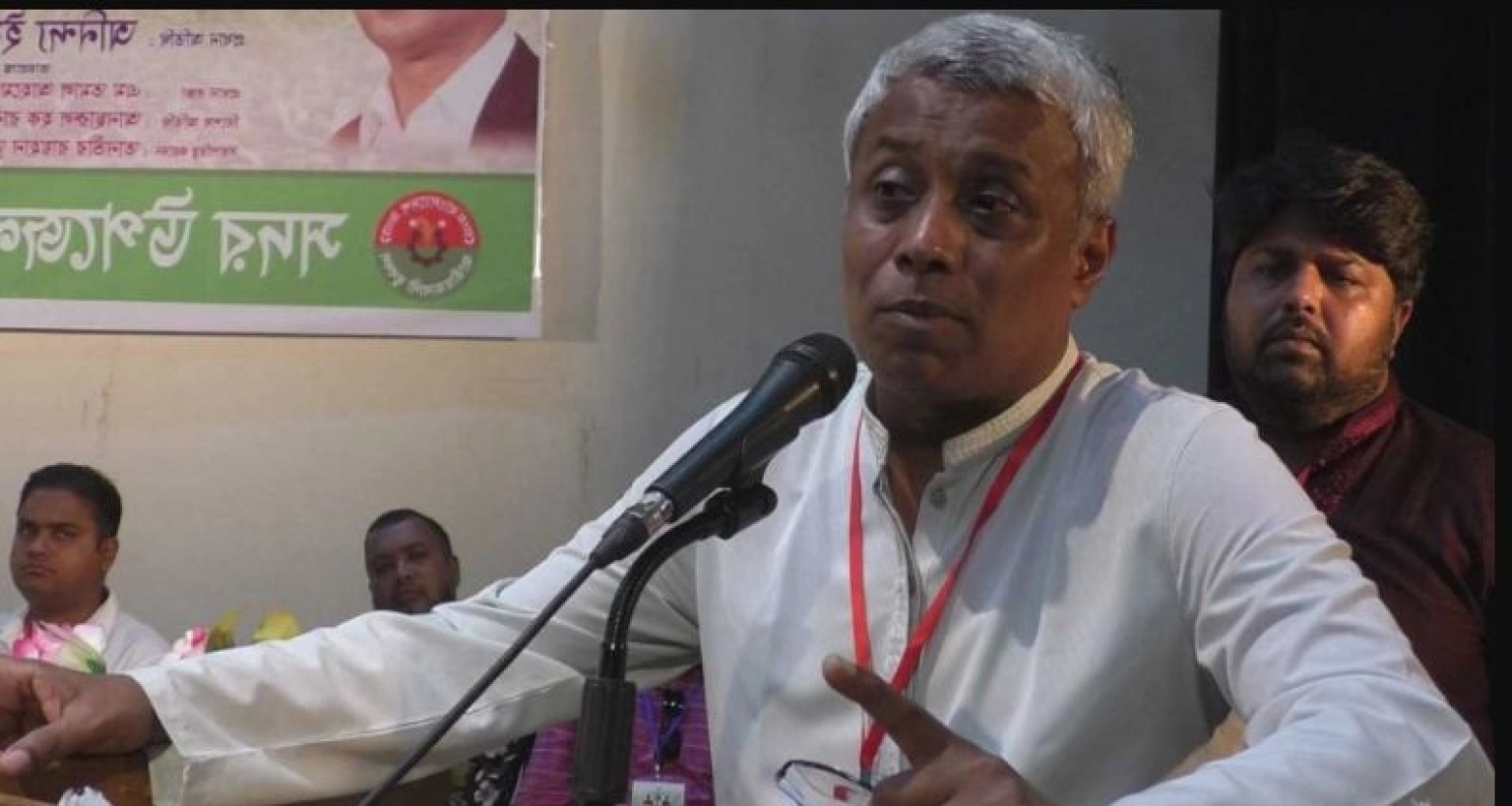  'আওয়ামী লীগ সুযোগ পেলেই ছোবল মারবে'