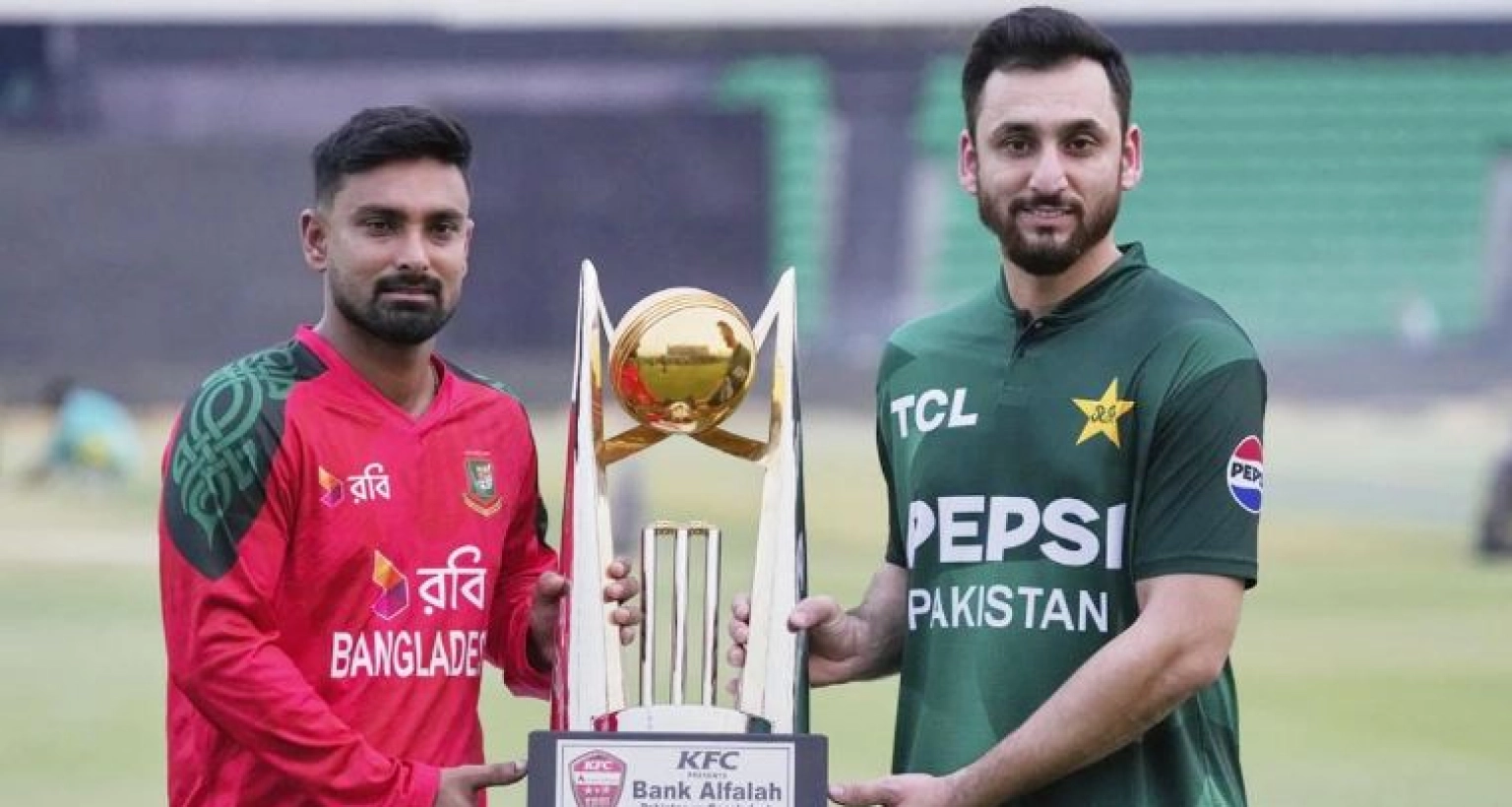 আপনার মতে আজ কে জিতবে, বাংলাদেশ নাকি পাকিস্তান?