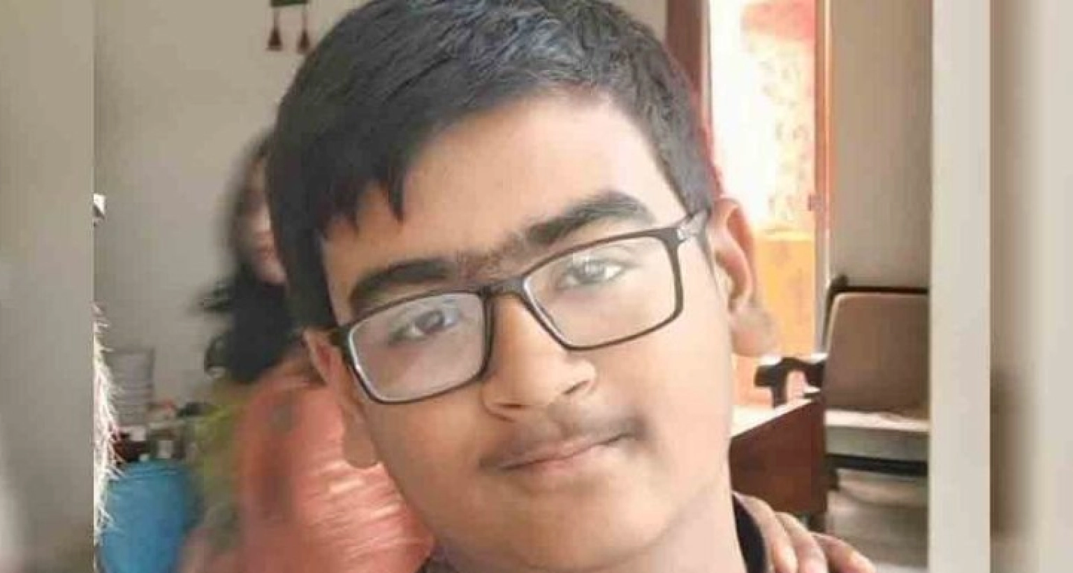 অগ্নিদগ্ধ শিক্ষার্থী মাহতাব চোখ খুলেছে, নিচ্ছে নিঃশ্বাসও, সকলের দোয়া কামনা