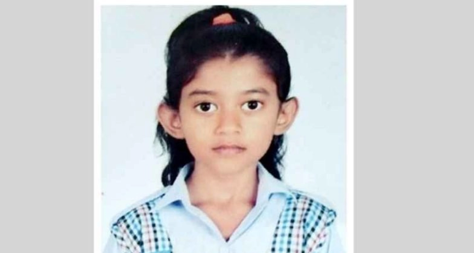 রাইসার দগ্ধ মুখের অর্ধেক অংশ দেখে মেয়ে চিনতে পেরেছিলেন তার বাবা