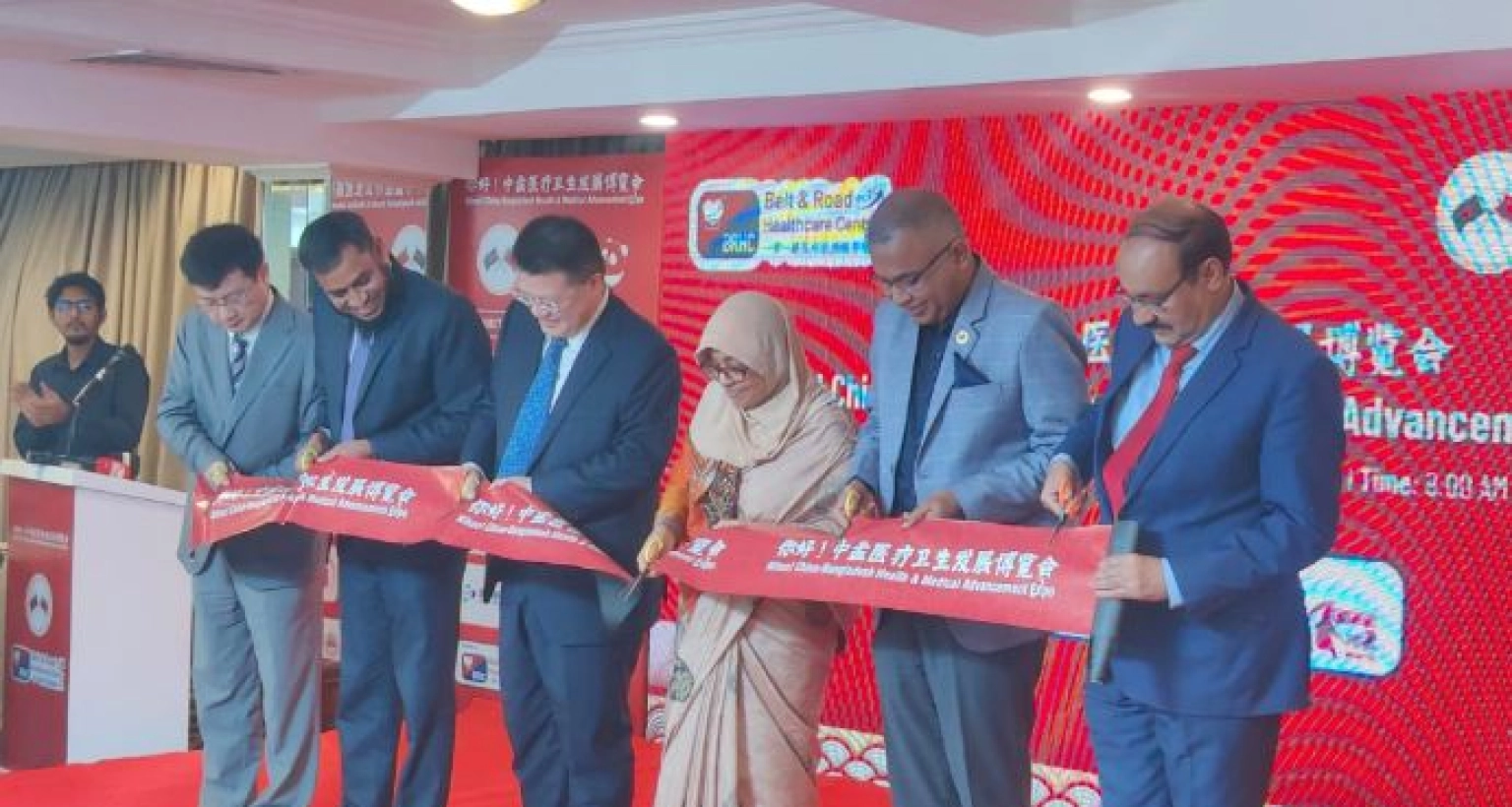 এবার বাংলাদেশে স্থায়ীভাবে একাধিক হাসপাতাল স্থাপন করতে চায় চীন