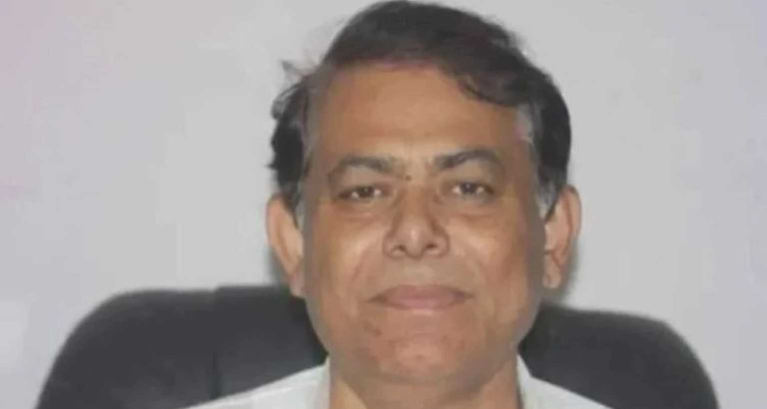 গোয়েন্দা পুলিশের হাতে সাবেক এমপি অপু গ্রেফতার
