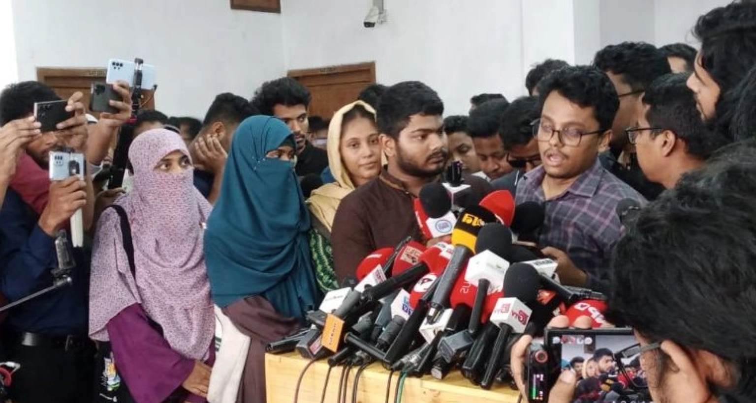 ডাকসু নির্বাচনে ইসলামী ছাত্রশিবিরের পূর্ণাঙ্গ প্যানেল ঘোষণা