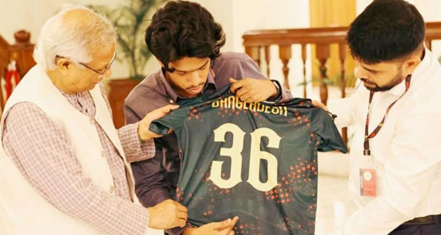 জানেন প্রধান উপদেষ্টাকে কী উপহার দিলেন নিহত সাগর-রুনির সন্তান মেঘ?