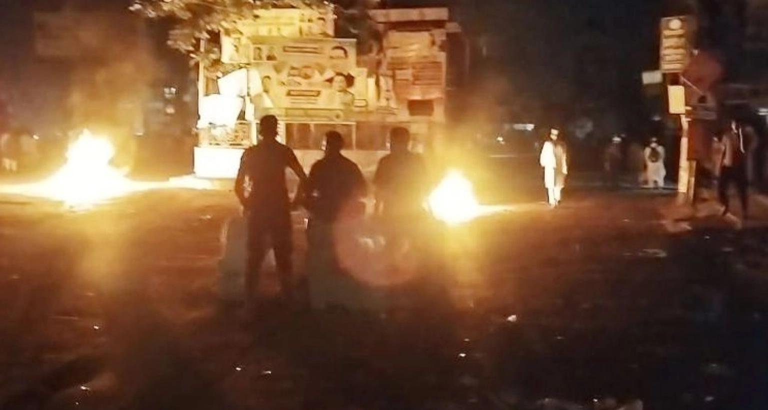  চট্টগ্রামে দুই পক্ষের সংঘর্ষ, ১৪৪ ধারা জারি