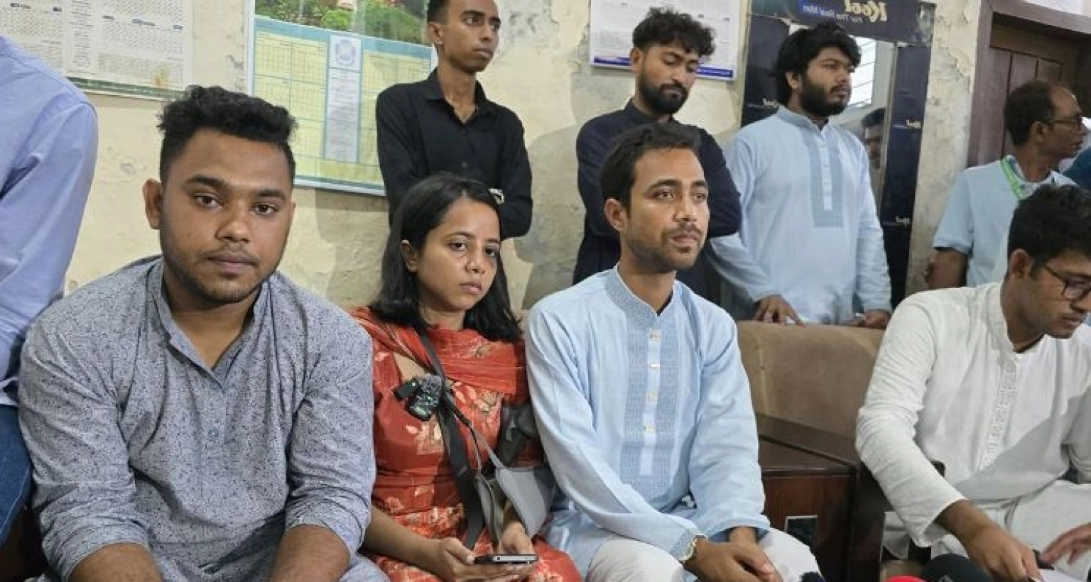 এবার জাকসু নির্বাচন বর্জনের ঘোষণা ছাত্রদল সমর্থিত প্যানেলের