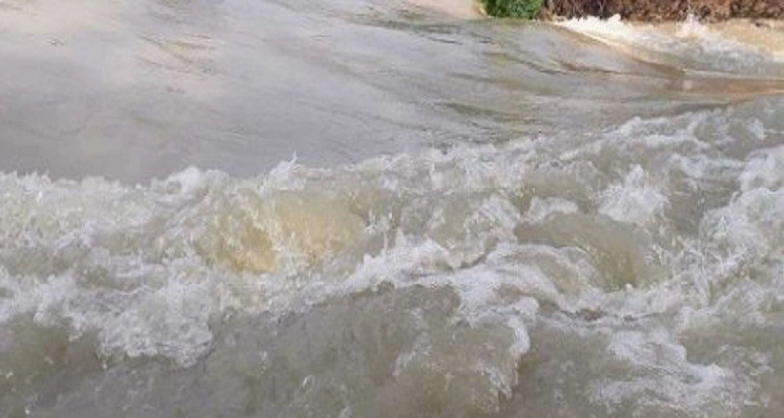 প্লাবিত হতে শুরু করেছে যমুনা চরাঞ্চলের নিম্নভূমি