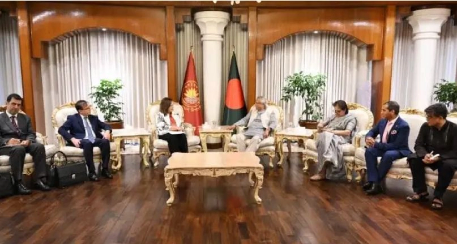 প্রধান উপদেষ্টাকে তুরস্ক সফরের আমন্ত্রণ এরদোয়ানের