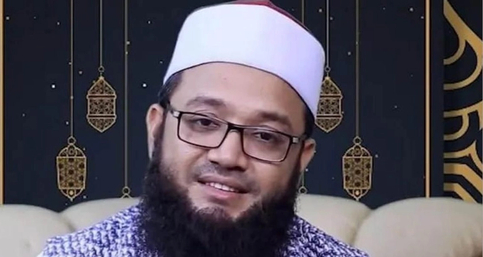 জাল সনদে ১০ বছর ধরে চাকরি অথচ বয়ান দিতেন হালাল উপার্জন নিয়ে!  জাল সনদে ১০ বছর ধরে চাকরি অথচ বয়ান দিতেন হালাল উপার্জন নিয়ে!
