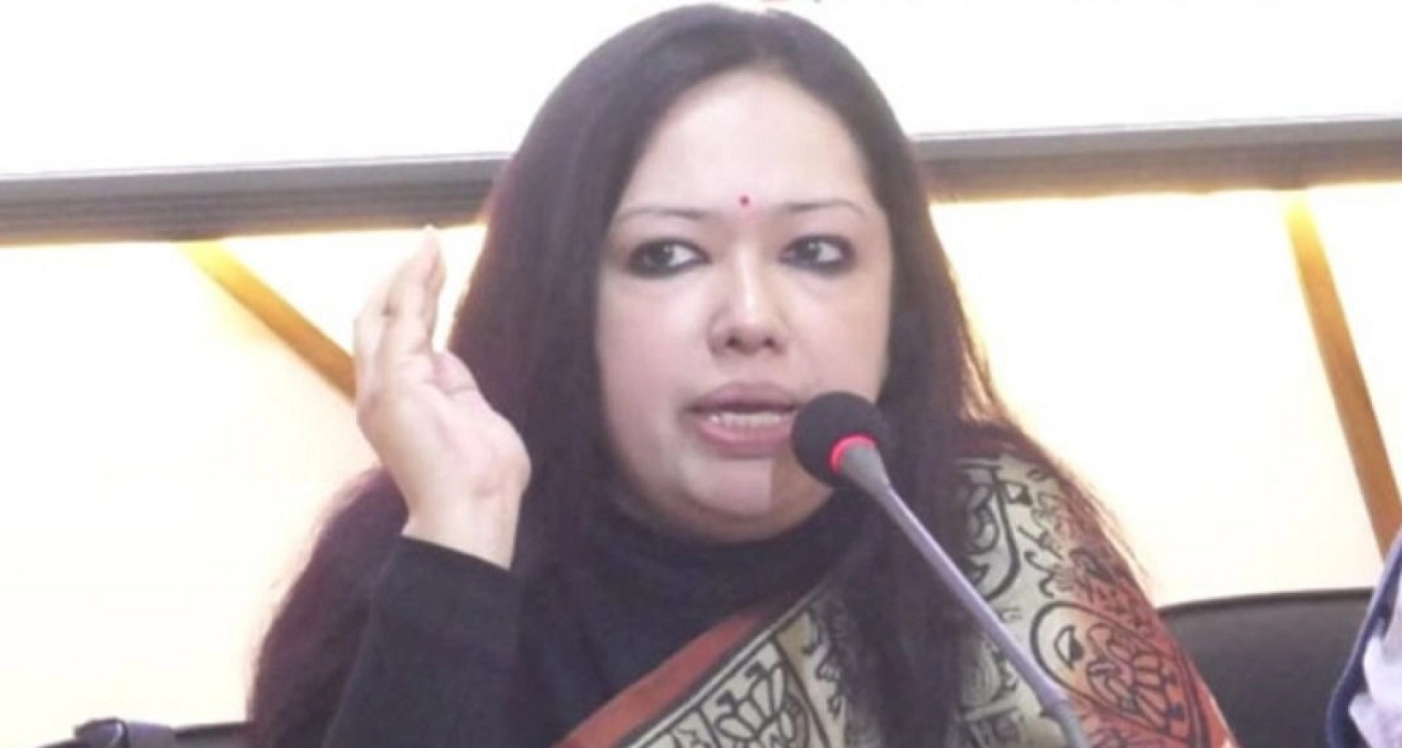 প্রার্থী তালিকায় নিজের নাম না থাকায় যা জানালেন ব্যারিস্টার রুমিন ফারহানা