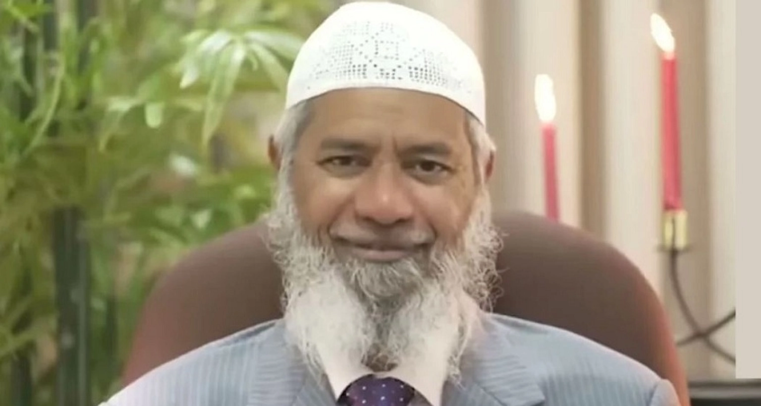 জাকির নায়েককে যেকারণে ঢাকায় আসার অনুমতি না দেওয়ার সিদ্ধান্ত