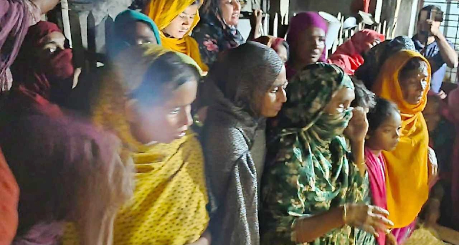 শাপলা তুলতে গিয়ে একই পরিবারের ৪ জনের মৃত্যু