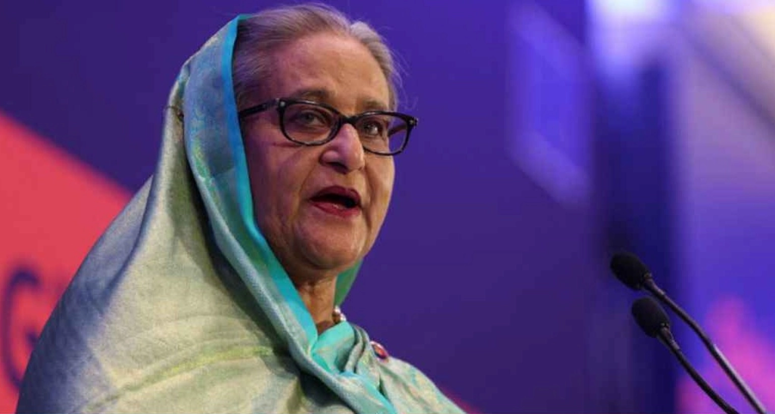 বাসে আগুন দেওয়া নিয়ে শেখ হাসিনার পুরোনো বক্তব্য ভাইরাল