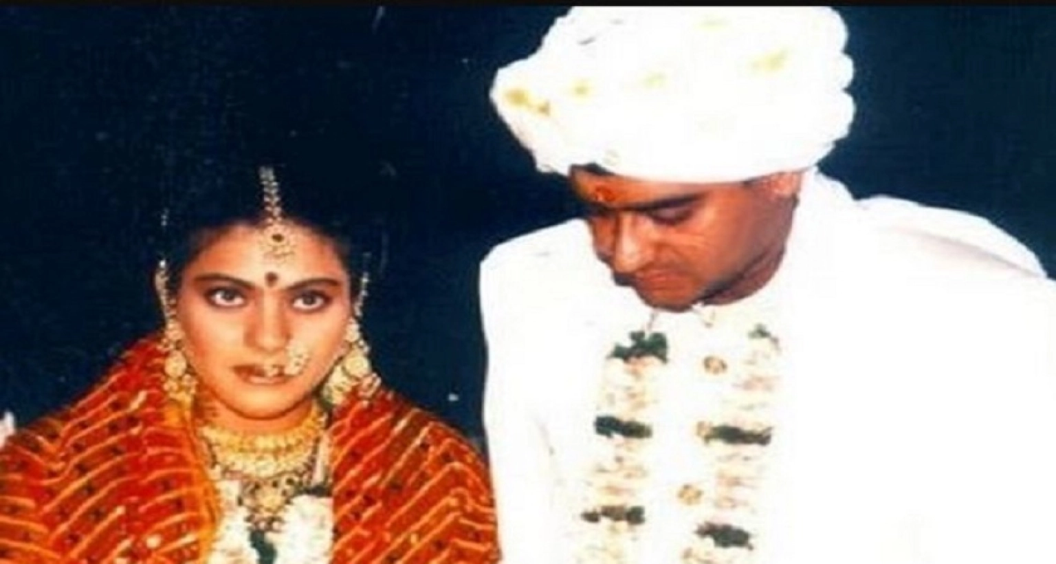 তবে কী ভেঙ্গে যাচ্ছে কাজলের সংসার? যে বার্তা অজয়ের